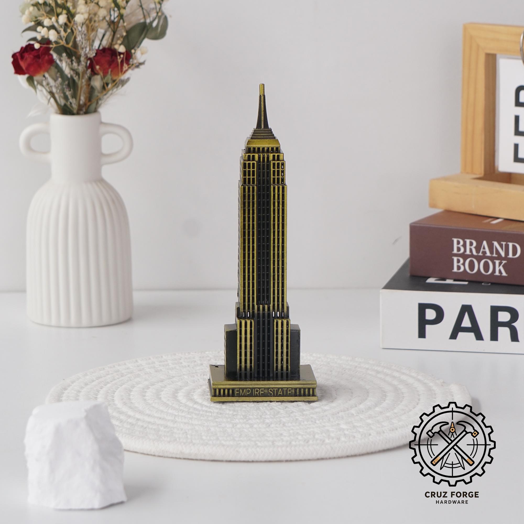 Chrysler Building Sculpture - Etsy Norway
