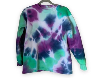 Beneficial T’s Unisex Small Reworked Hand Tie Dyed Crew Neck Long Sleeve Sweatshirt