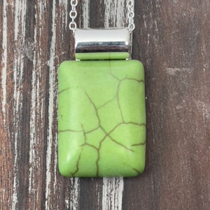 Green Oblong Turquoise Necklace