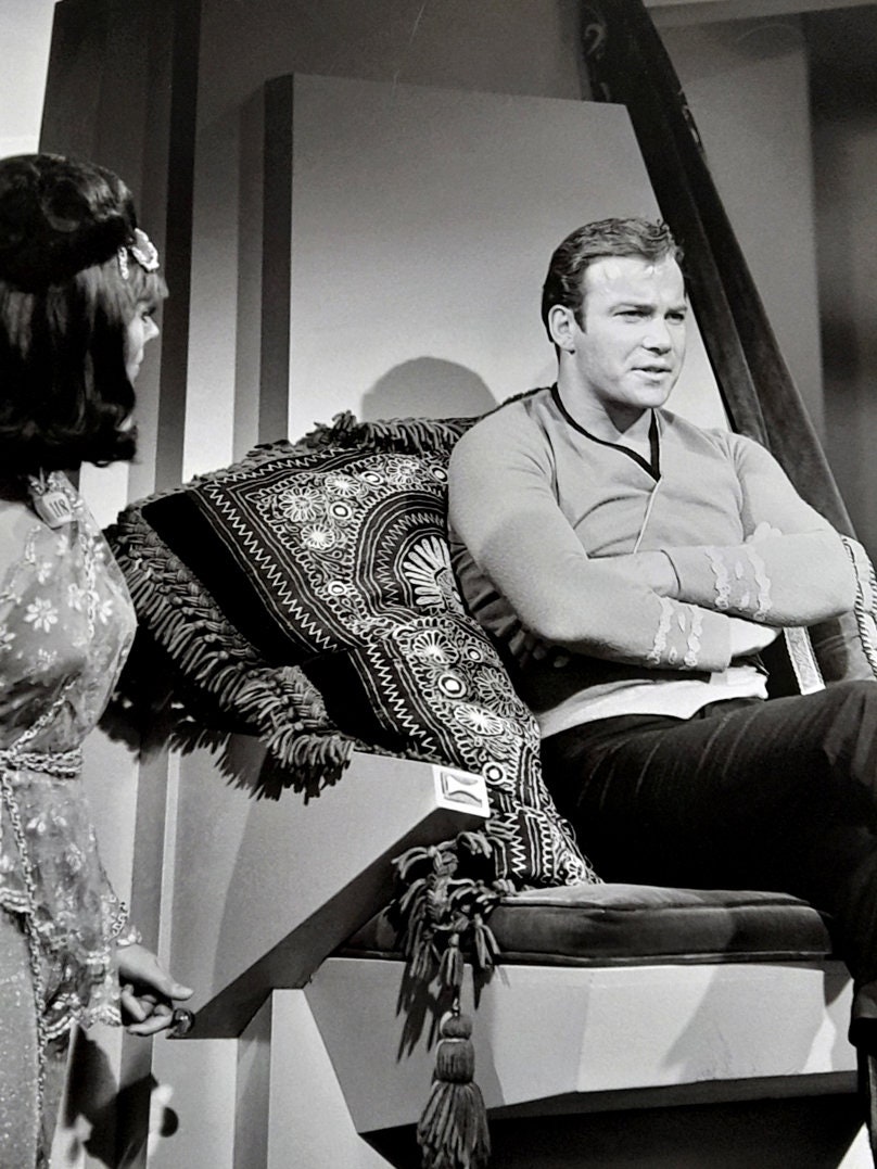 Photographic Print : William Shatner, “star Trek”, With Alyce and Rhae ...
