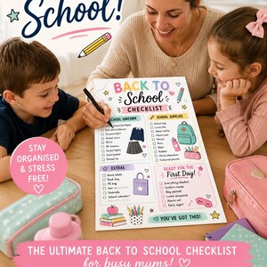 Könnte beinhalten: Eine gedruckte Checkliste für den Schulanfang mit Abschnitten für Schuluniform, Zubehör, Extras und Vorbereitungen für den ersten Schultag. Das Dokument enthält farbige Illustrationen von Rucksack, Federmäppchen und Büchern sowie Textüberschriften und Kontrollkästchen.