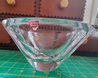 Orrefors Marin Swirl Cut Art Glass Bowl heavy quality bowl