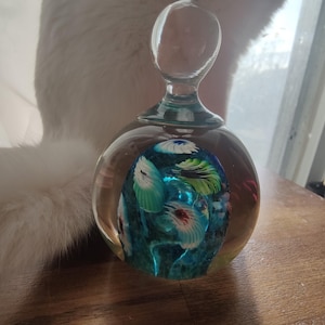 Castle Murano large round paperweight with knob pretty caning and polished bottom