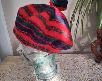 Scottish wool Tam beret hat red green and blue warm headgear