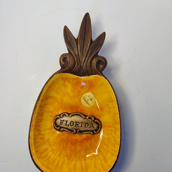 Florida treasure craft souvenir pineapple trinket dish ashtray USA made great condition