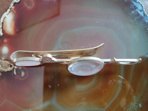 Fly-fishing lure gold tone tie bar with bubble glass View 2