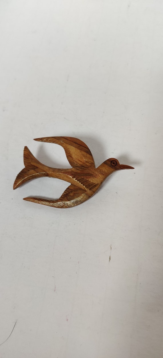 Really sweet carved wood bird brooch pin - image 1