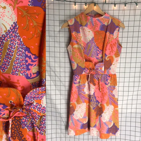 Vintage 60's/70's Pastel Neon Groovy Tie Front Min