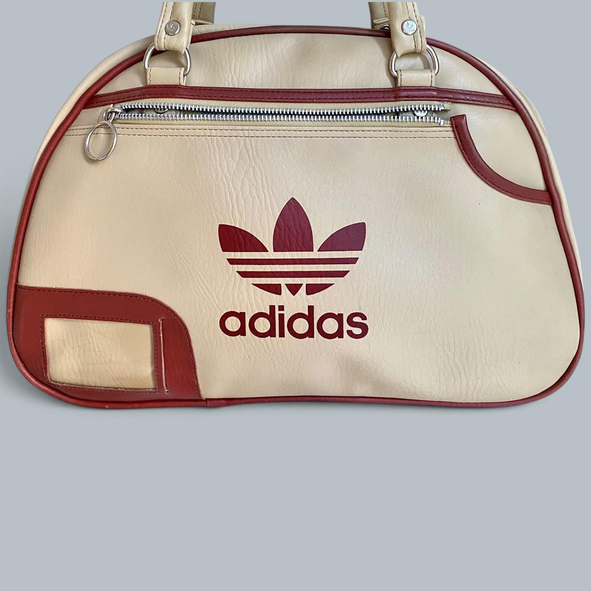 Adidas vintage bag - Etsy 日本