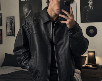 Baggy leren jas voor heren, zwarte lamsleren bomberjack met vlammenborduurwerk, oversized streetwear met volledige ritssluiting, casual motorjas - UFX Crafts