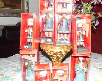 Vintage  Christmas Carolers set of 10 brand New