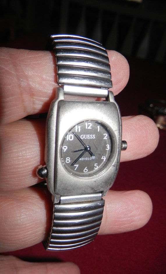 Lady's watch - image 1