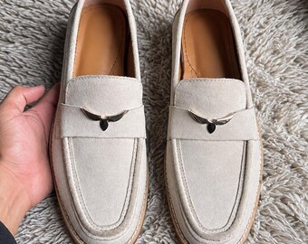 Handgemaakte suède loafers voor heren, klassieke gala- en trouwschoenen, een perfect cadeau voor hem.
