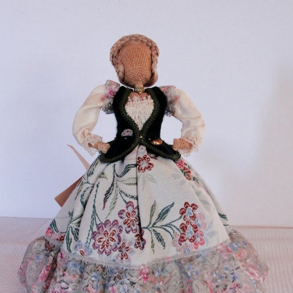 Rupfen Puppen Handcrafted Burlap Doll Keepsakes by Vera 1989