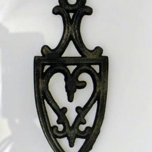 Cast Iron Heart Shaped Trivet Small ornate kitchen trivet