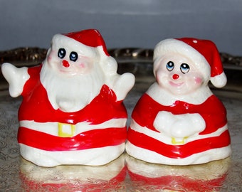 Mr and Mrs Santa Claus Salt and Pepper Shakers Hand Painted Kitschy Christmas Themed Salt and Pepper Shakers