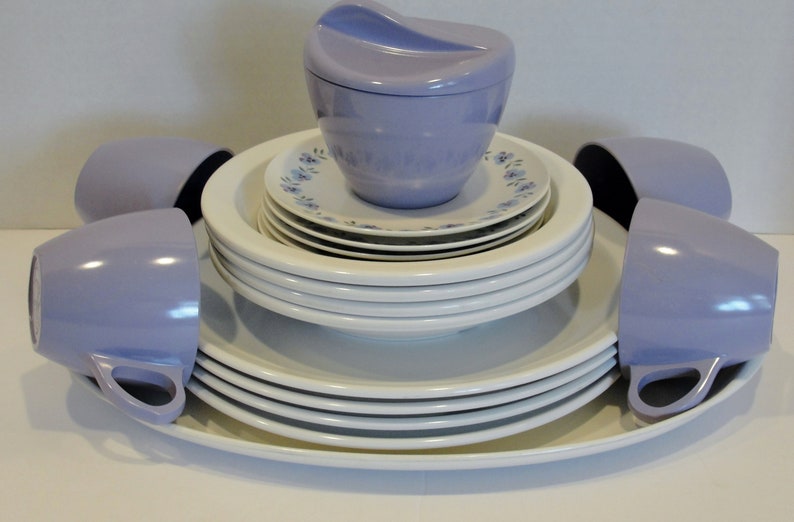 Forget Me Not Melmac Dinnerware dish Set 4 Place Settings in White and Lilac colors image 6