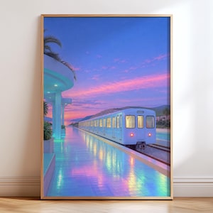Könnte beinhalten: Ein gerahmter Wandkunstdruck, der einen hellblauen Zug an einem Bahnhofsbahnsteig während eines lebhaften Sonnenuntergangs zeigt. Der Himmel weist Rosa- und Violetttöne auf, die sich auf der glänzenden Bahnsteigoberfläche spiegeln. Palmen und Hügel sind zu sehen.