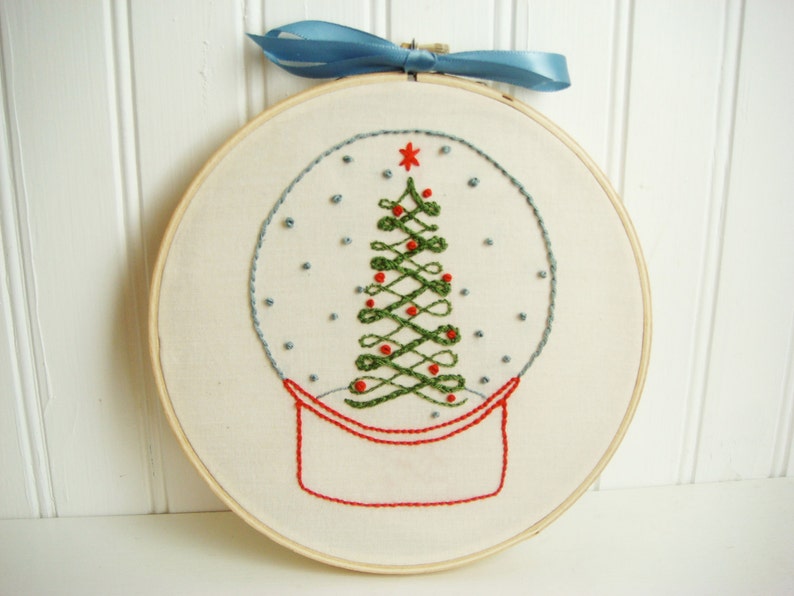 christmas snow globe hand embroidery pattern image 1