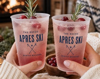Gepersonaliseerde après-ski bekers, op maat gemaakte bekers voor een wintervakantie in een blokhut.