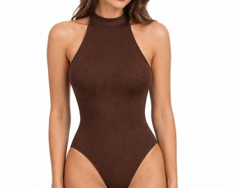 Body elegante de canalé: chic y atemporal.