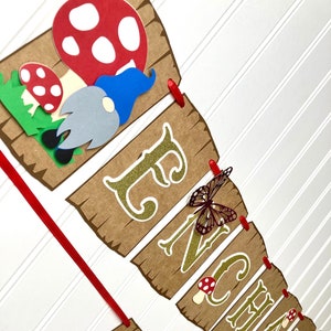 Banner de fiesta de bosque de gnomo de setas, cartel de trona, primer cartel de cumpleaños, sesión de fotos de pastel aplastante, un cartel, decoración de bosque encantado