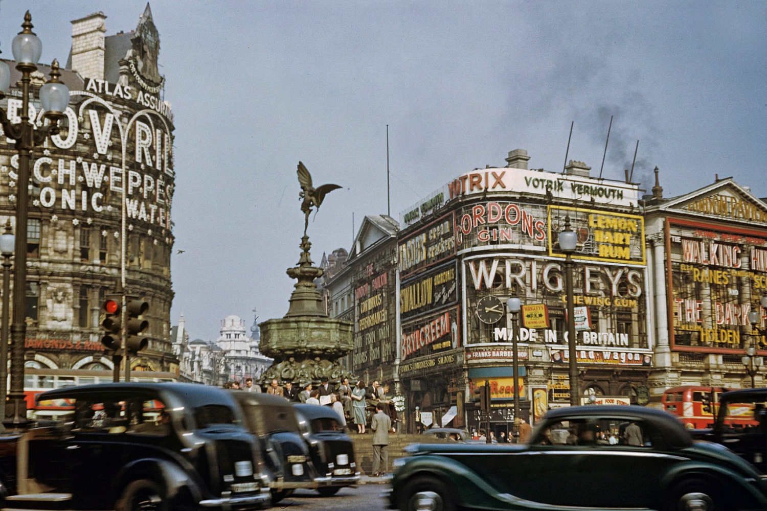 Vintage 1949 Photo of London's Piccadilly Circus Europe Travel England