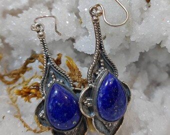 Boucles d'oreilles ethniques chic en argent et pierres naturelles de lapis lazuli