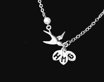 925 sterlingchain,flying bird necklace,3 three personalized initial leaf necklace ,personalized necklace,initial necklace, letter  necklace