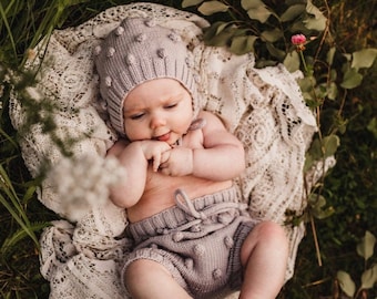 Hand Knit Merino Baby Bloomers and Bonnet Set: Popcorn Bobble Design