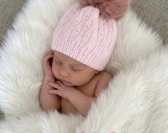 Baby Knit Beanie with Large Detachable Pompom – Soft Squishy Yarn, 0-3 Months