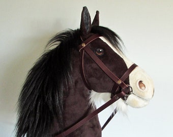 Clydesdale Hobby Horse (stick horse). Top quality with removable leather bridle. For older children and teenagers. LARP.