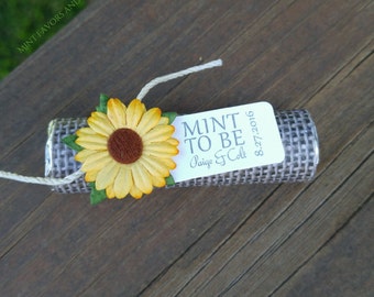 Recuerdos de boda de girasol: Rollos de menta personalizados, arpillera rústica (juego de 24)