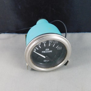 Vintage Semi Truck Mechanical Air Pressure Gauge By ISSPRO 9-87 R8723