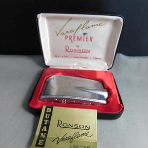 Briquet à gaz de poche « Ronson » Varaflame Premier vintage avec boîte d&#39;origine