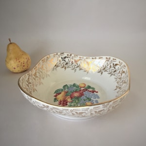 Vintage Fruit or Salad Bowl Atlas China Company NY 22kt Gold Warranted | Fruit Motif and Gold Filigree Serving Bowl