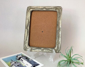 Vintage Heavy Pewter Picture Frame for 5 x 7 Image | Photo Frame for Use on Easel