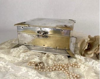 Vintage to Antique Silver Plated Jewelry Box with Silk Lining 7.25″