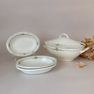 Antique Ridgways Gravy Boat with Lid and Three Condiment Bowls Dinant Pattern Royal Semi Porcelain | Early 1900s English Serveware