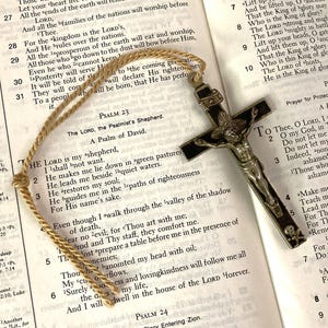 Vintage Silver Plated Crucifix on Ebonized Ground 3-5/16″ x 1-13/16″ | Catholic Worship | Christian Home Altar | Religious Gifts
