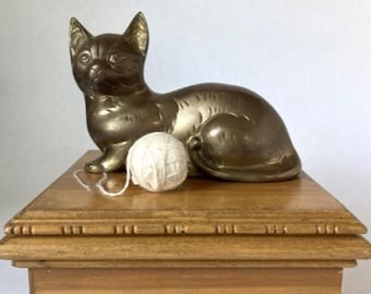 Vintage Brass Cat Figurine 6.5″