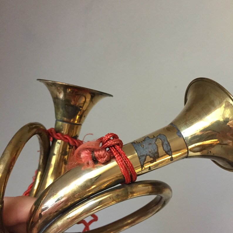 Vintage Decorative Brass Horns Set of 7 French Style Etsy