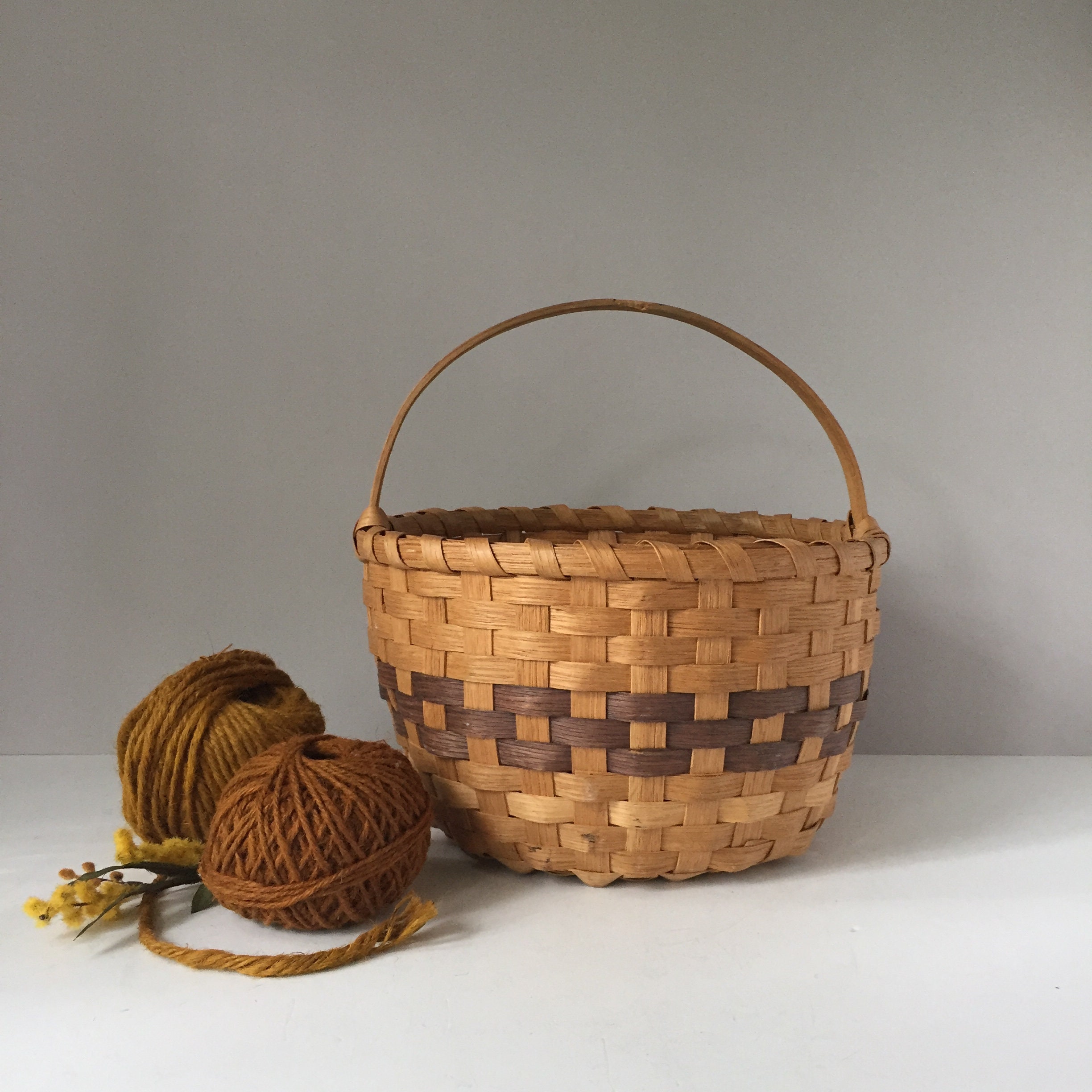 19TH CENTURY SHAKER STYLE SPLINT WOOD GATHERING BASKET – CCADA