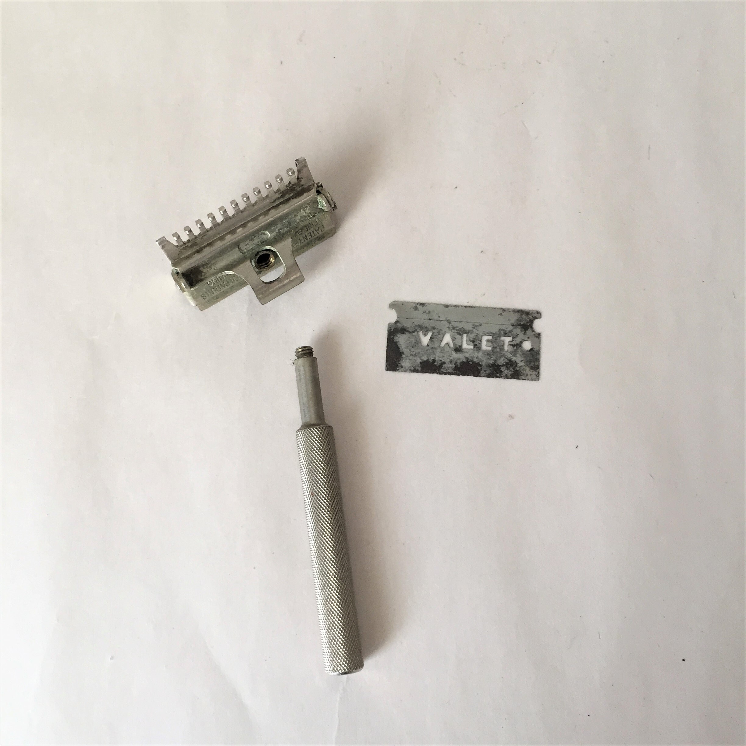 Valet Safety Razor Antique Valet Autostrop Safety Razor and Blade in Original Steel Case ...