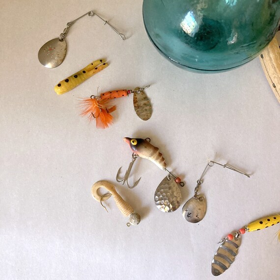 Vintage Collection of 79 Fishing Lures Altered Art Supplies Fishing Shack  Beach House Decor 