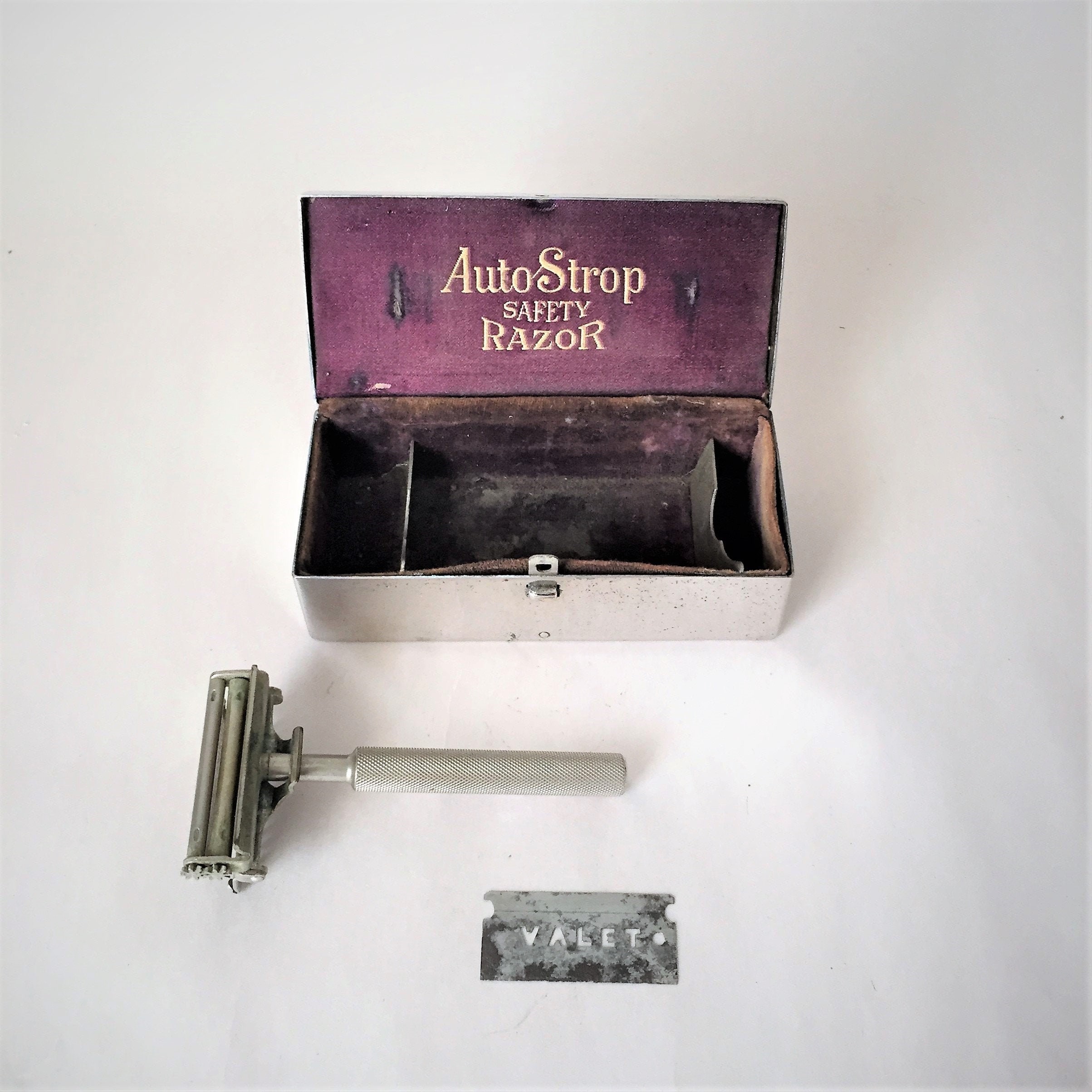 Como Usar Auto Strop Safety Razor 剃刀 How to Use A Valet