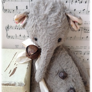Sewing pattern PDF Instant Download Pattern EBook Elephant ROMEO 23 cm Teddy-Manufaktur.de Eileen Hecht
