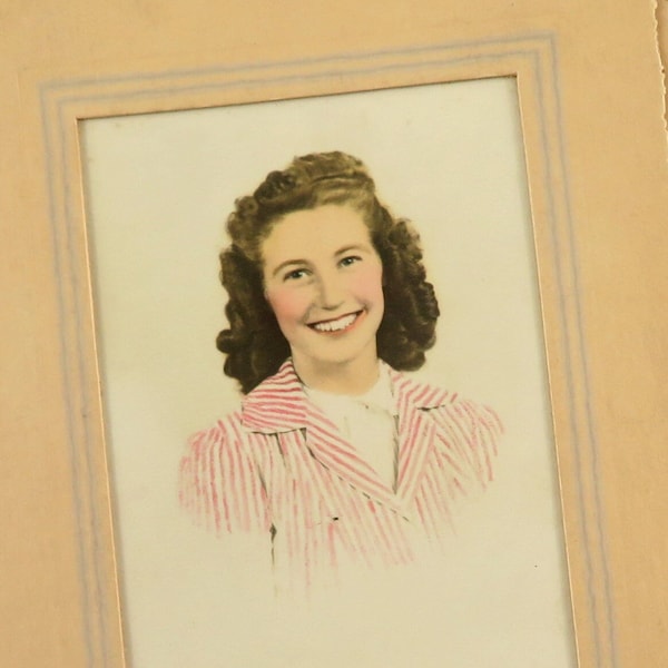 Vintage Studio Portrait Photo, pretty smiling woman, hand colored, circa 1950s