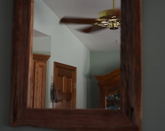 Barnwoo Mirror