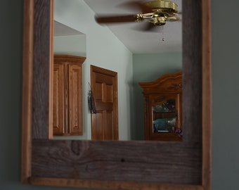 Barnwood mirror (Arched)